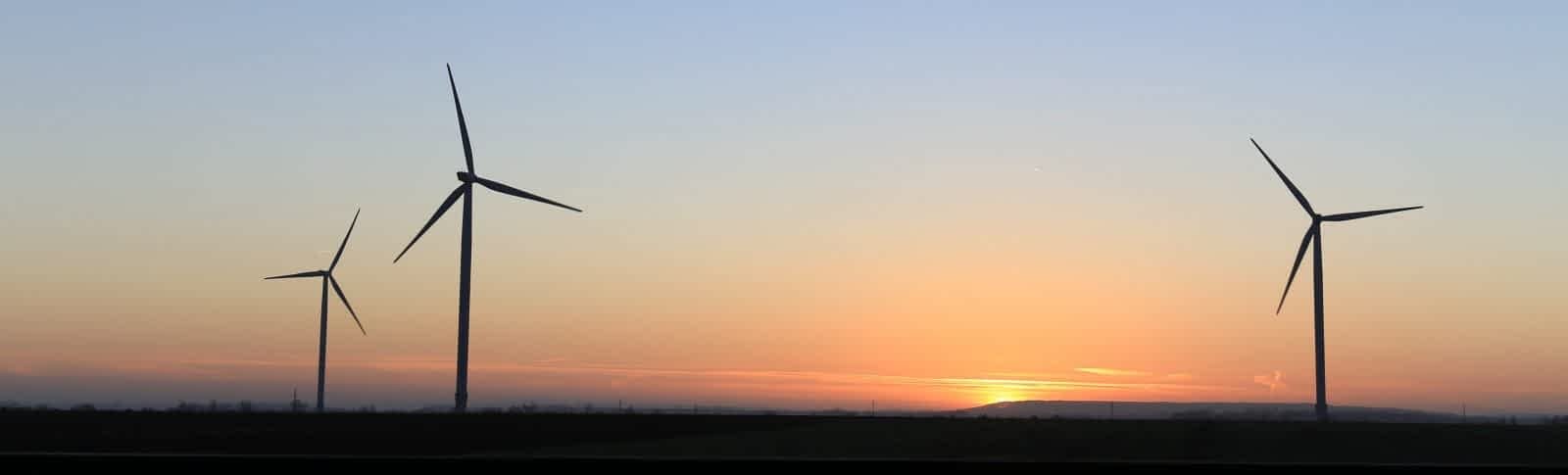 invest-in-renewable-energy