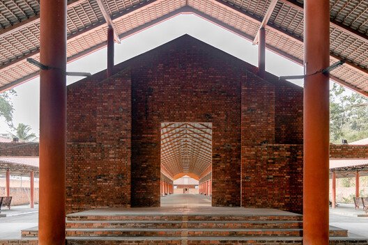 MOKSHA Crematorium / Rahul Deshpande and Associates. Image © Pranav Mitt