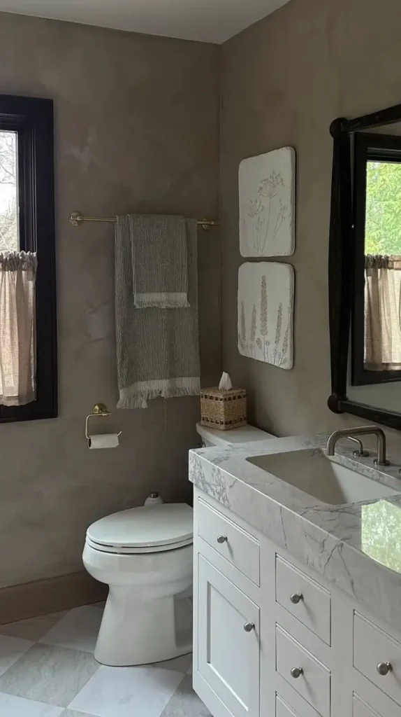 Bathrooms above garage apartment interior Bathrooms above garage apartment interior