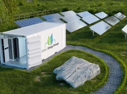 U.S. Solar and Energy Storage Set for Major Growth in 2025