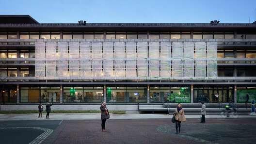 Algae Curtain / EcoLogicStudio. Image © ecoLogicStudio Algae Curtain / EcoLogicStudio. Image © ecoLogicStudio