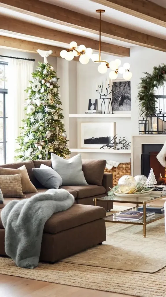 Seasonal Updates with Pottery Barn Style Seasonal Updates with Pottery Barn Style
