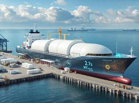 Navigating Toward Net Zero: Maritime Industry Turns to Green Hydrogen and Ammonia