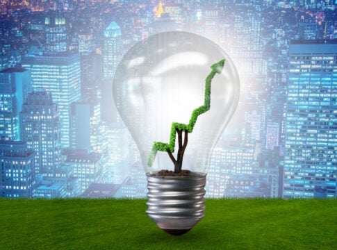 Clean Energy Beats Fossil Fuel in Historic $3.3T Global Energy Investment in 2025, IEA Report