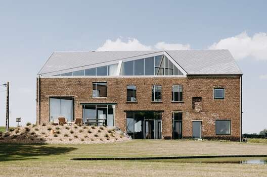 © ​Karen Van der Biest