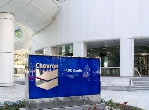 Chevron Powers Through Q2 With $5.5B Payout, Permian Growth, and Net-Zero Push