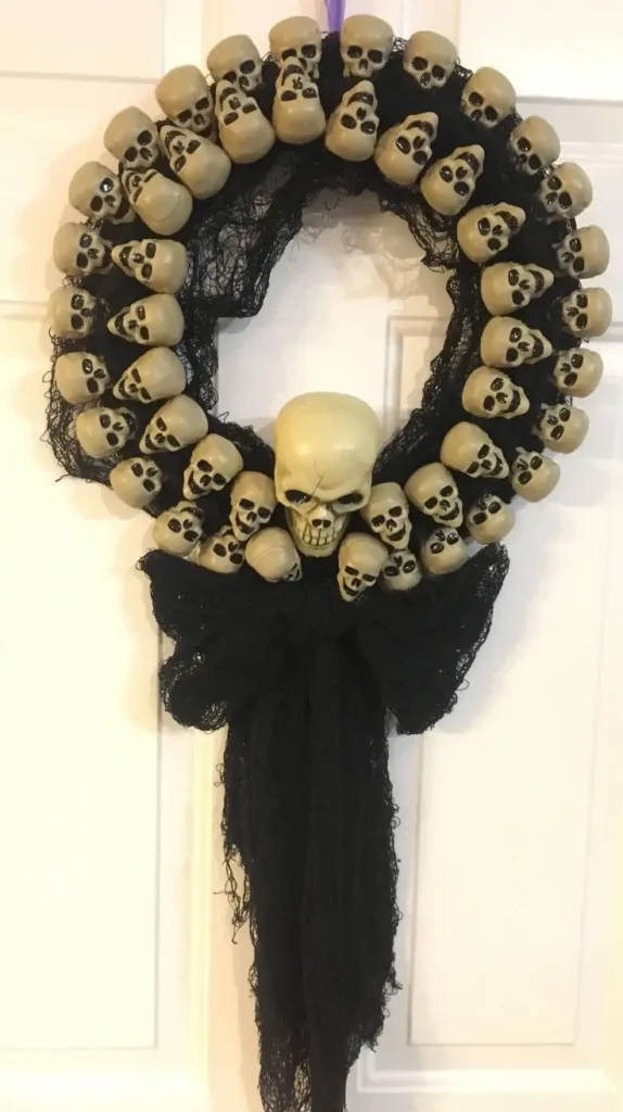 DIY Halloween wreath 