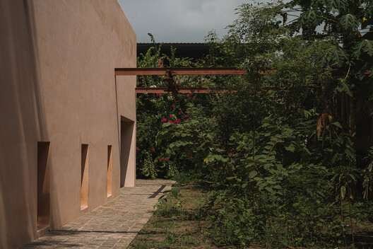 © Ishita Sitwala