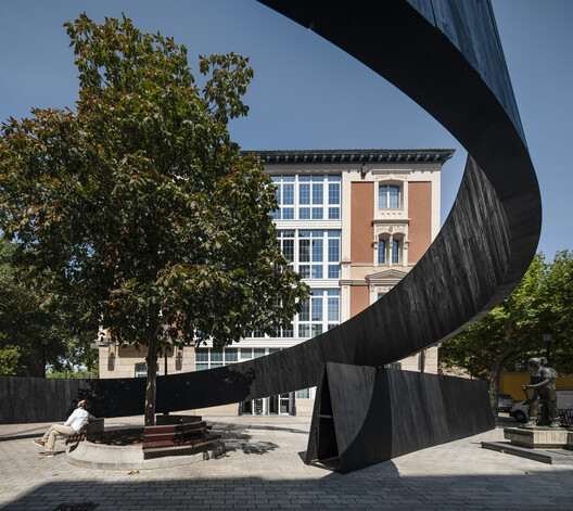 Concéntrico Pavilion / sauermartins + Mauricio Méndez. Image © Josema Cutillas Concéntrico Pavilion / sauermartins + Mauricio Méndez. Image © Josema Cutillas