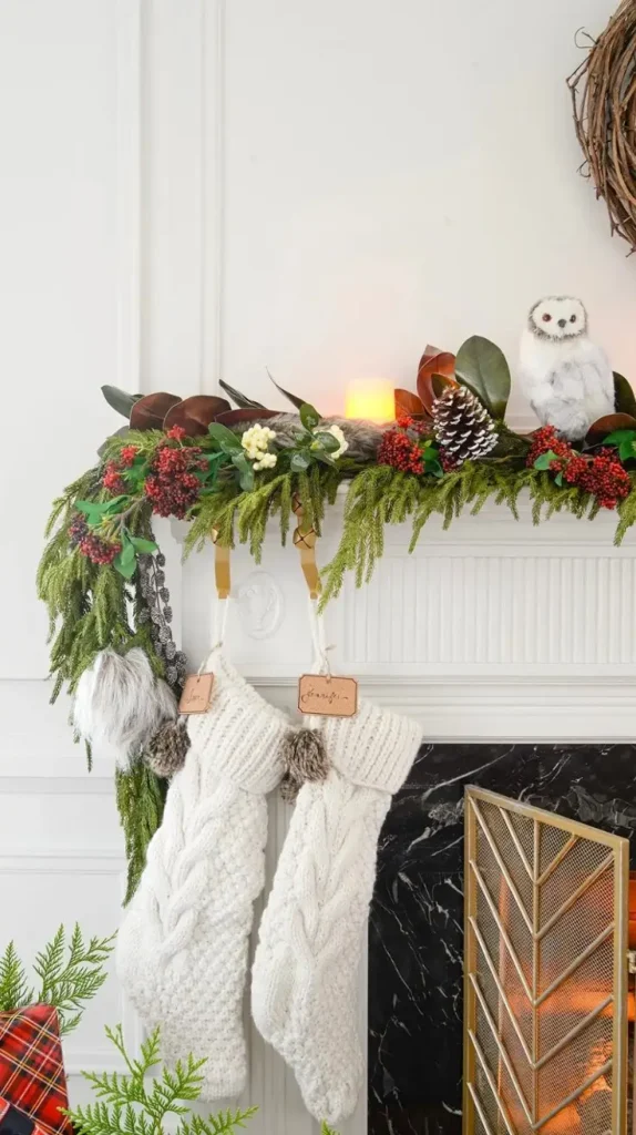 Christmas Nature Mantle