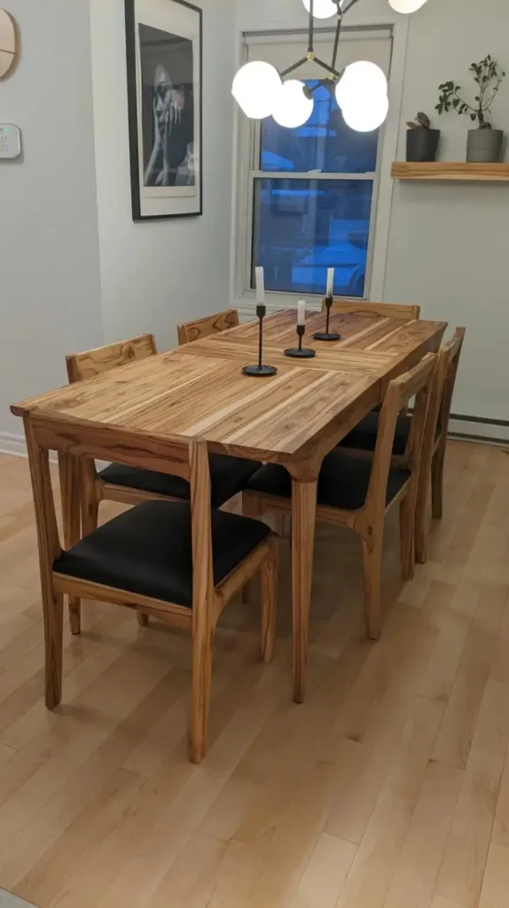 Dining Room Extendable Table