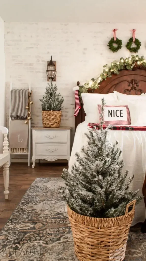 Christmas Bedroom with Rustic Warmth Christmas Bedroom with Rustic Warmth