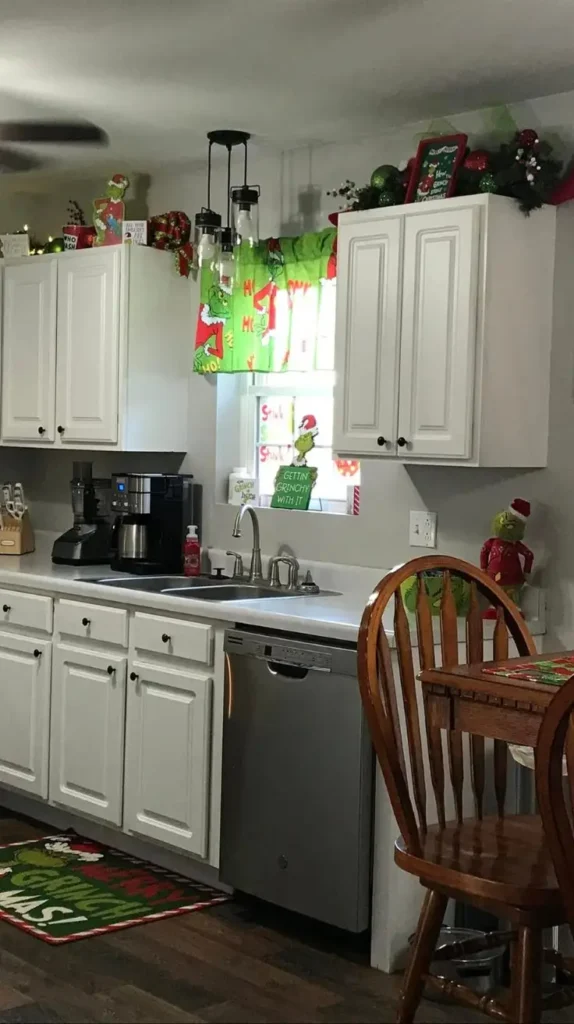 grinch kitchen decor grinch kitchen decor