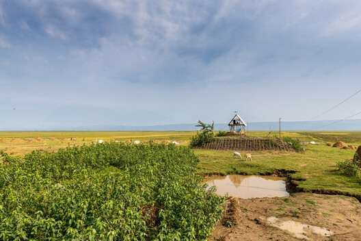 Khudi Bari / Marina Tabassum. Photo by Julien Lanoo. Image © Vitra (www.vitra.com)