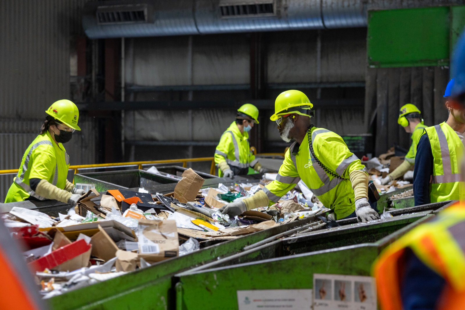 Recology Sorting LIne