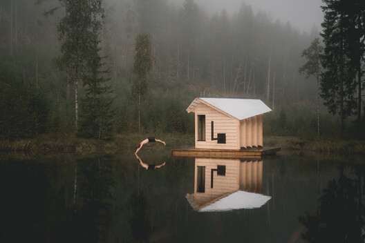 © Peter Elias Hoddevik