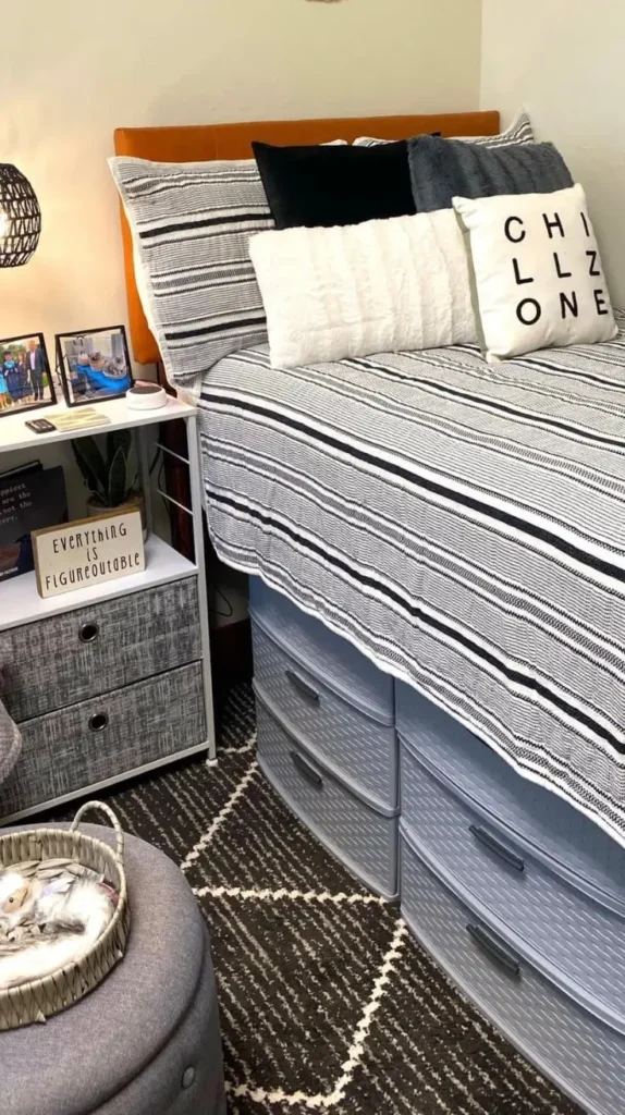 Bedroom Ideas for Small Rooms