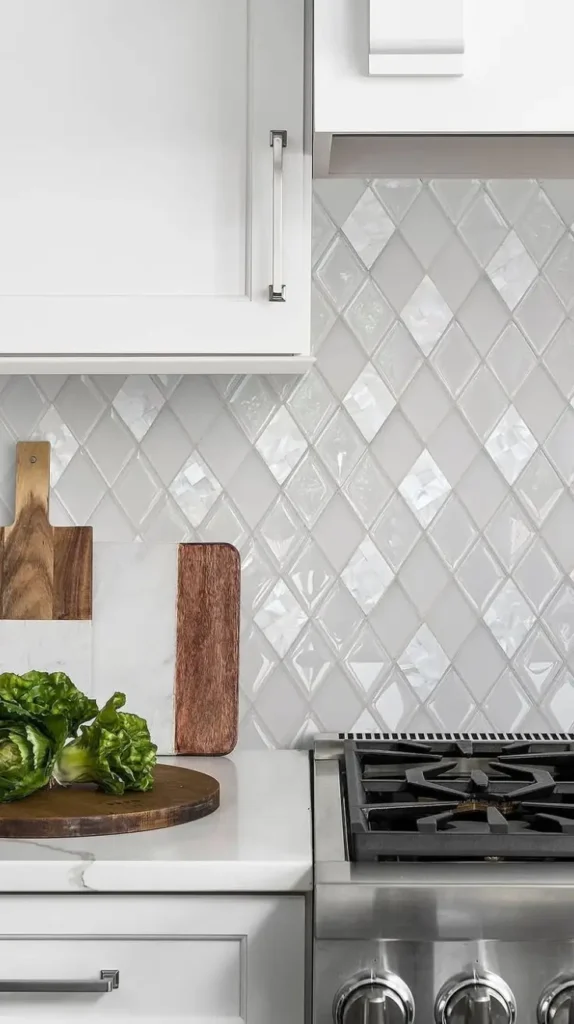 Kitchen Backsplash Patterned Tile