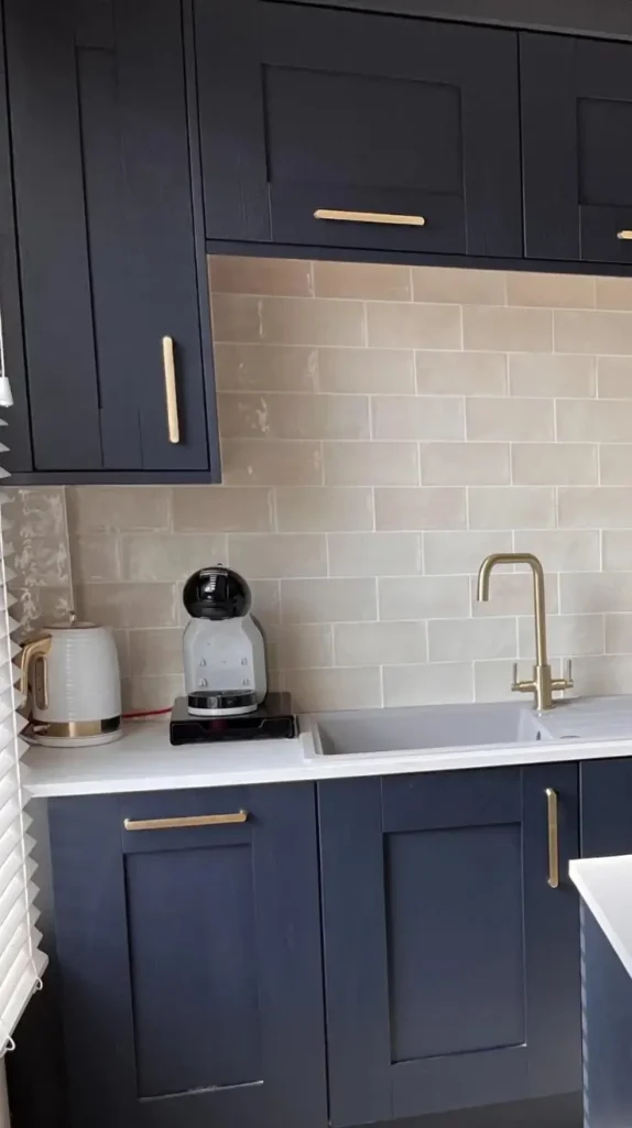 Kitchen Backsplash Textured Tile