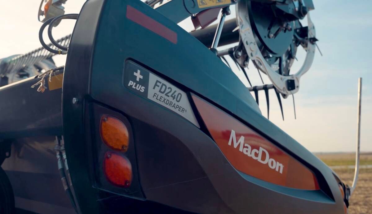 MacDon’s new FD2 Plus FlexDraper header also took home an AE50 award for its design. Photo: MacDon screen grab