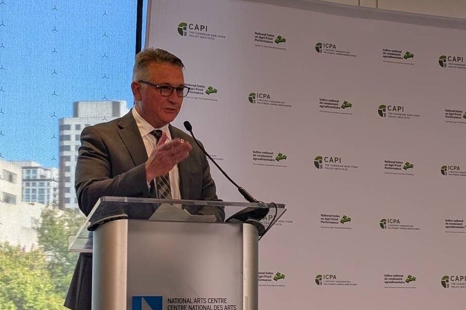 Minister of Agriculture and Agri-Food Heath MacDonald speaks at the CAPI conference in Ottawa, Oct. 1