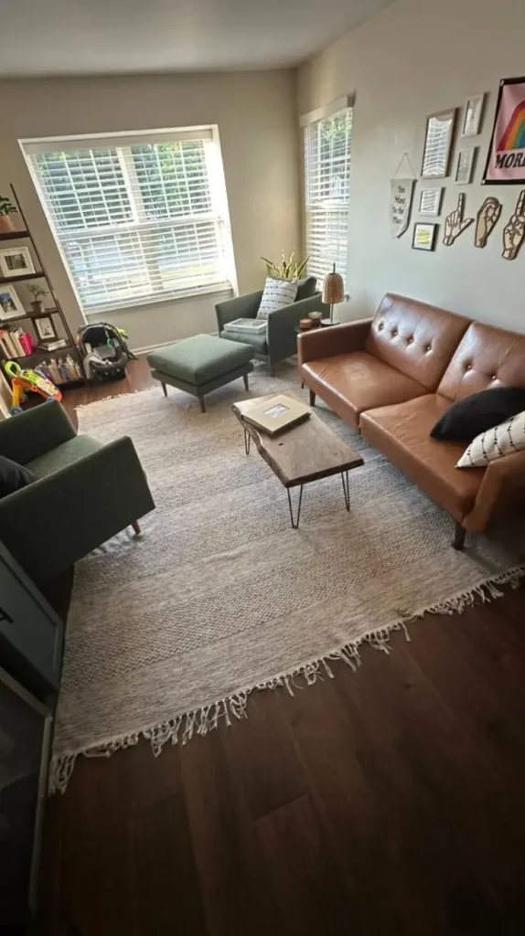 Small Front Room Ideas That Make a Big First Impression

