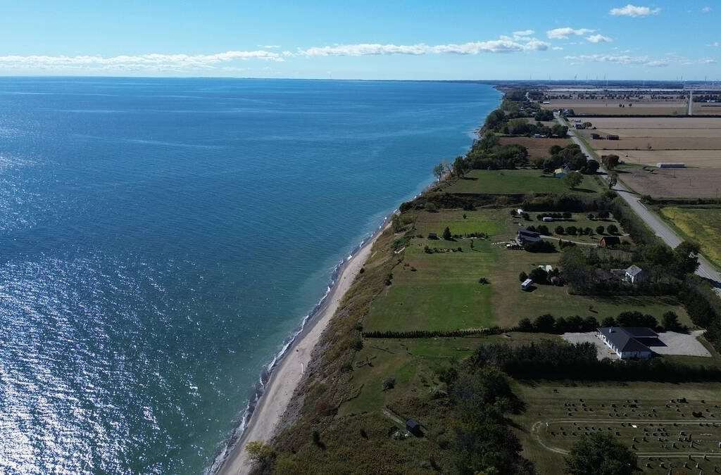 Drone image of Lake Erie Canal Central Basin, Ontario, between Wheatley and Rondeau. Photo: Matt McIntosh
