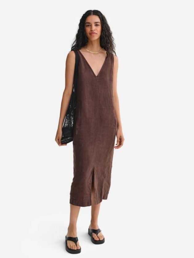 Brown v neck linen dress