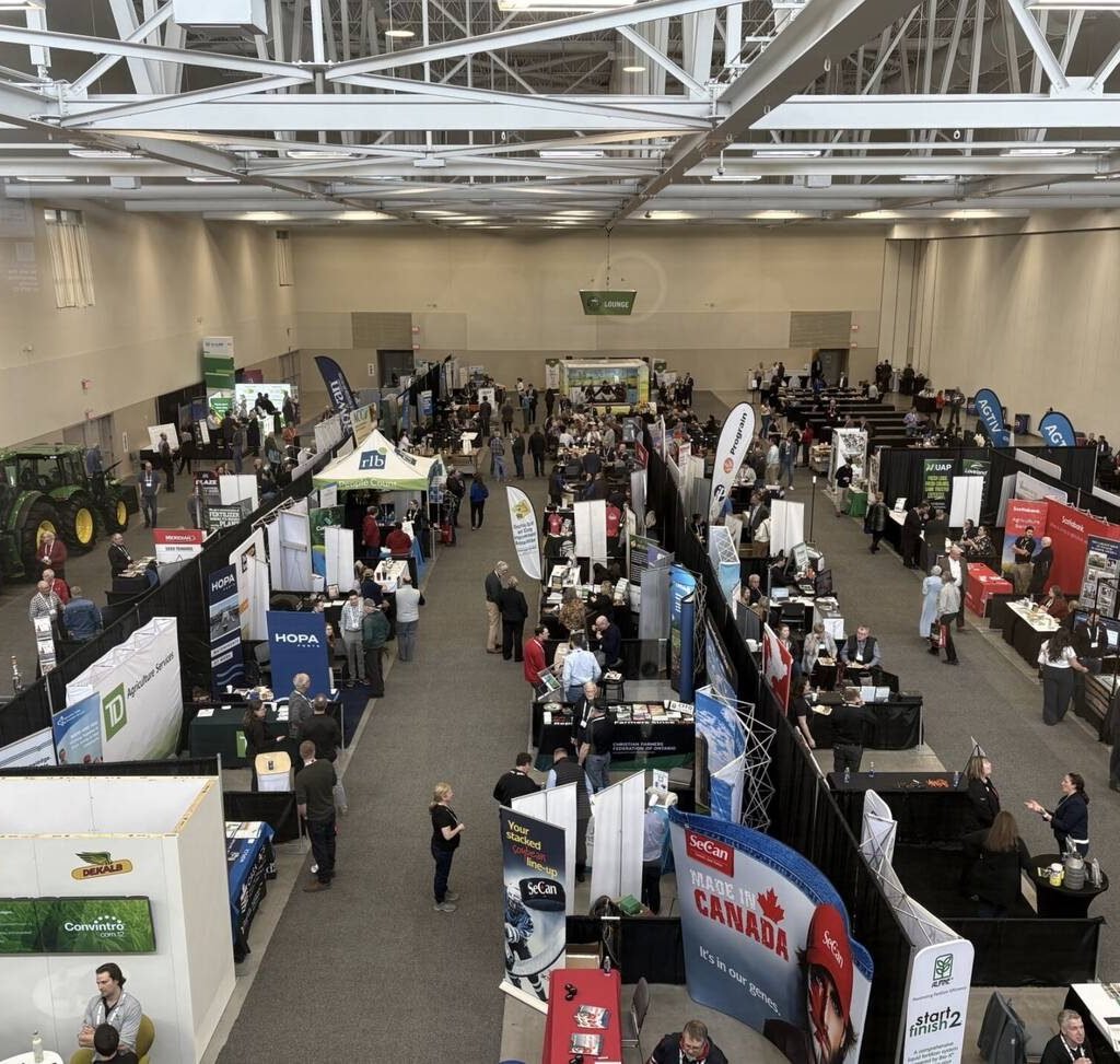 Dozens of sector vendors took part in the Grain Farmers of Ontario March Classic held in Niagara Falls in March. The event offered insight in to how farmers can navigate recent geopolitical challenges and grow their business more efficiently. Photo Sarah McGoldrick