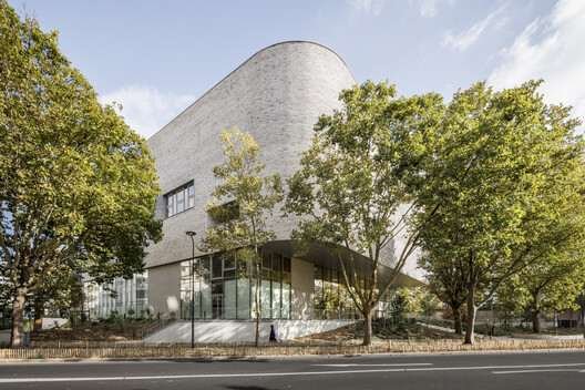 © 11h45 - Florent Michel