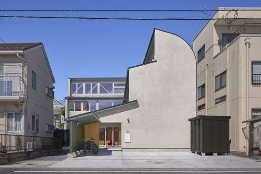 © Tomoyuki Kusunose