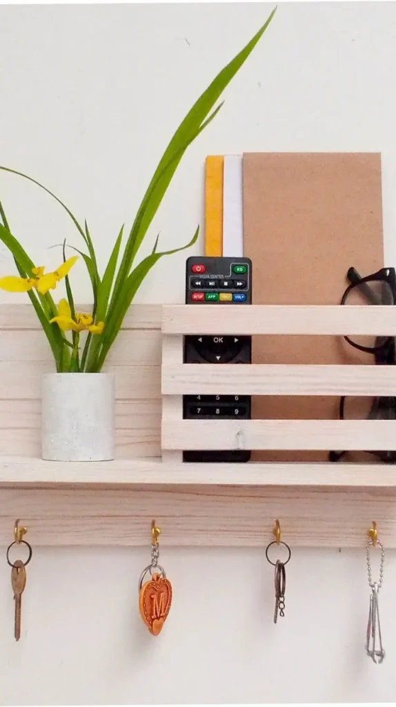 Wall Mounted Key Holder Wall Mounted Key Holder