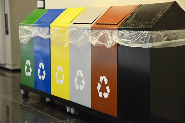 Bins with no signage