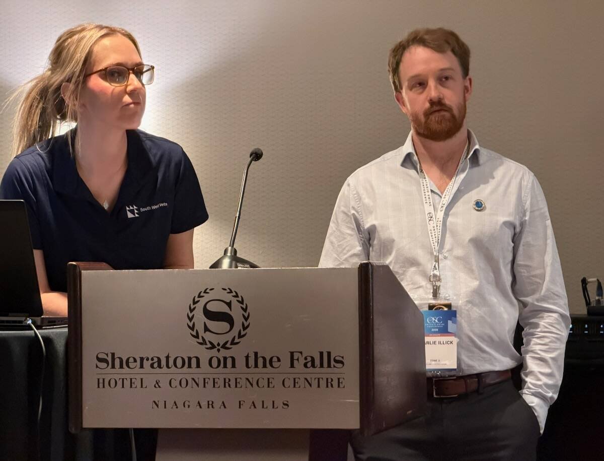 Shalimar Martin and Charlie Illick listen to questions after their presentation at the 2026 Ontario Swine Conference. Photo: John Greig