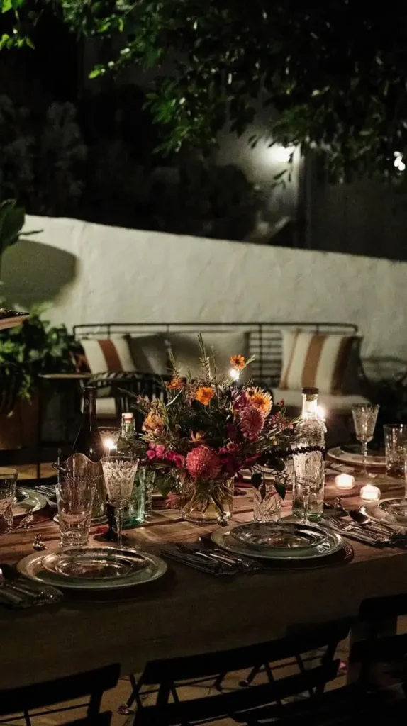 Outdoor Table Decor Ideas