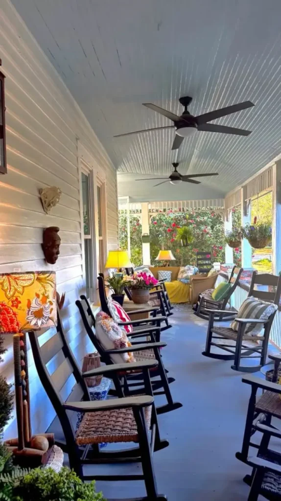 Long Front Porch Decorating Ideas