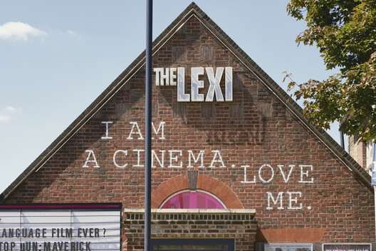 The Lexi Cinema & Lexi Hub / RISE Design Studio. Image © Henry Woide The Lexi Cinema & Lexi Hub / RISE Design Studio. Image © Henry Woide