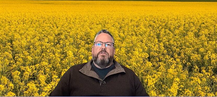 Wade Clarke, national development manager for Vive Crop Protection in Canada, says the company’s Phobos FC 360 foliar fungicide uses nanotechnology to keep the product on plant leaves. Photo: Screen capture/ Jeff Melchior