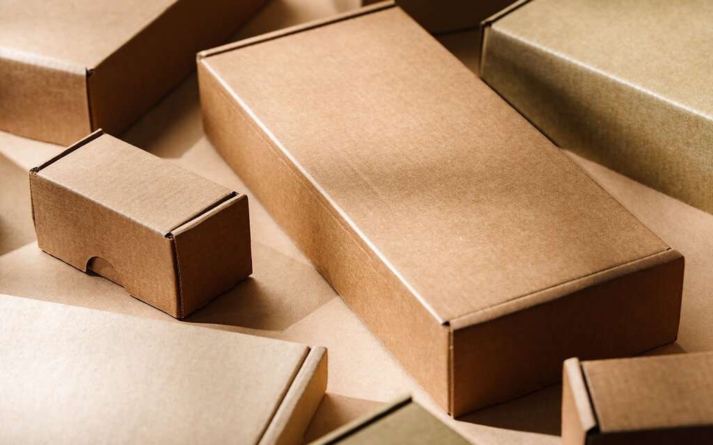 Standard templated custom packaging boxes.