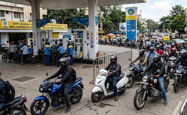 UP: Rumours of fuel crisis due to West Asia conflict spark panic, long queues seen at
