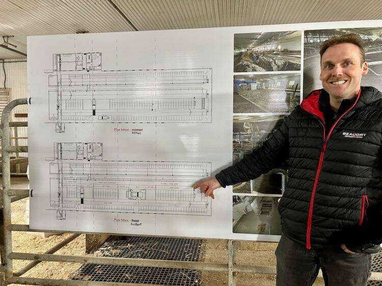 Tommy Beaudry of Beaudry Dairy Equipment, a BouMatic dealer, developed a plan to meet Jean-Pierre Bussières' expectations for optimizing his dairy barn. Photo: Marie-Josée Parent
