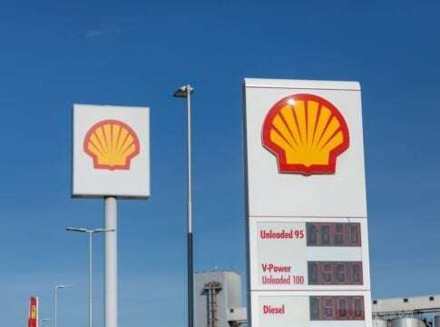 Shell’s $1 Billion Wind Exit: Why the Oil Giant Is Rewriting Its Energy Transition Playbook