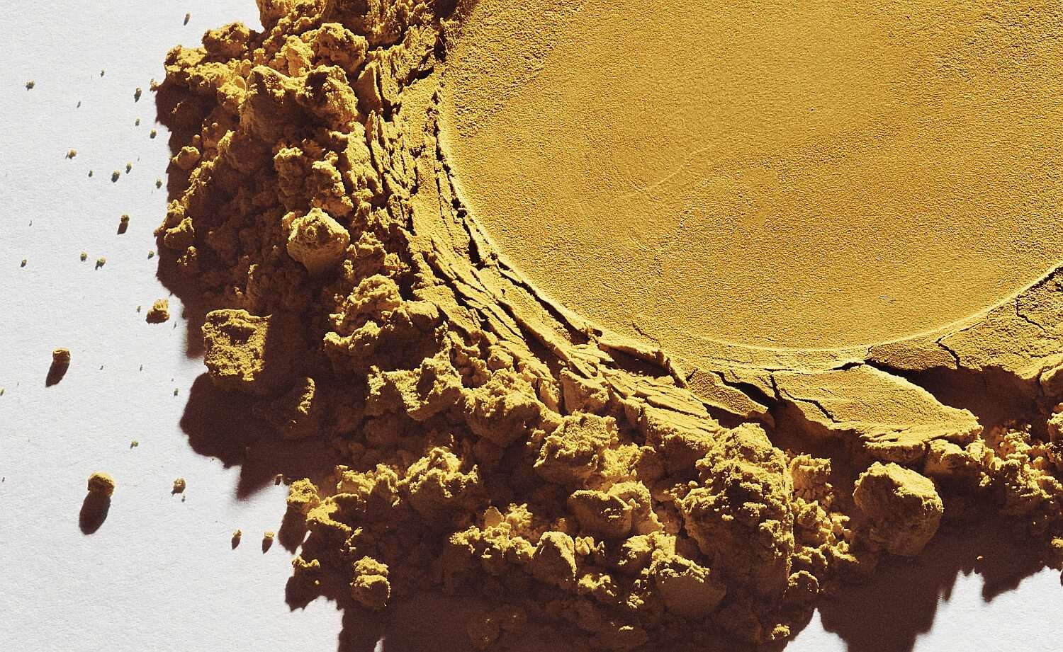 Solar Foods' Solein ingredient has a mild flavor but a distinct yellow hue. It is about 68% protein by dry weight, with a good PDCAAS (protein digestibility) score. It also contain dietary fiber, some lipids, some carotenoids, iron, and vitamin B12. Image credit: Solar Foods