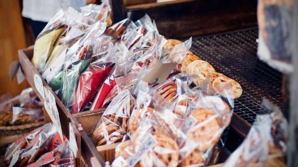 Sustainable Packaging Guide - Compostable Cellophane Cellophane Eco-Friendly Bakery Packaging