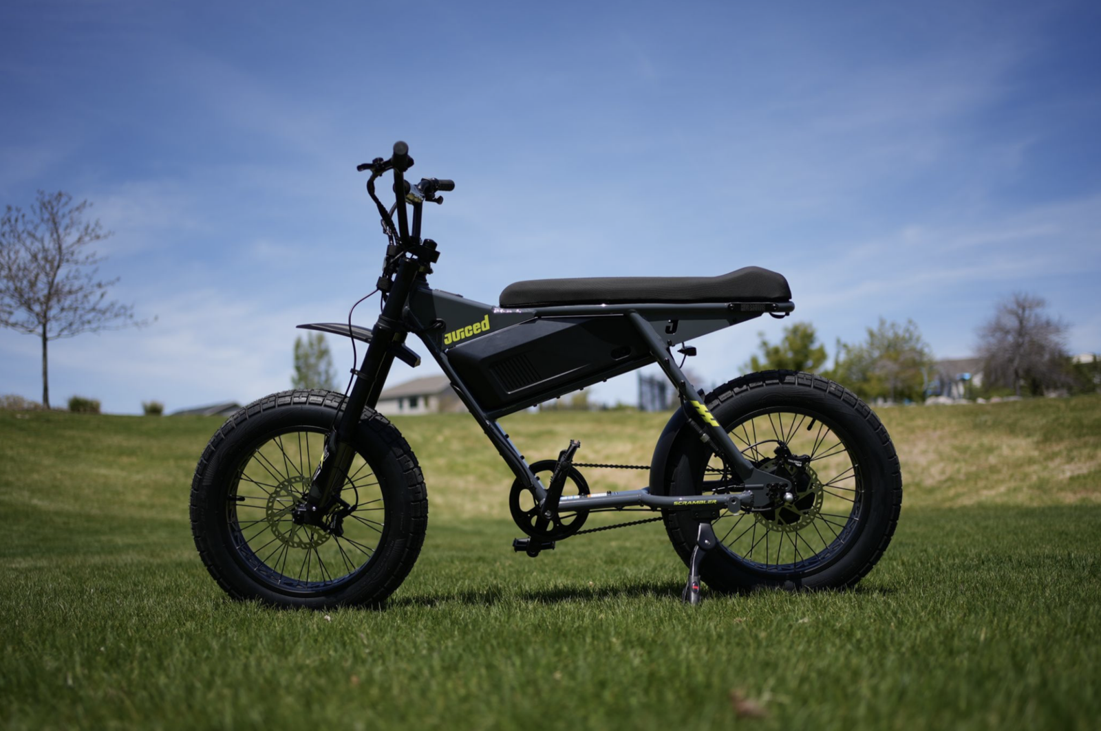 Juiced Scrambler moped-style electric bike