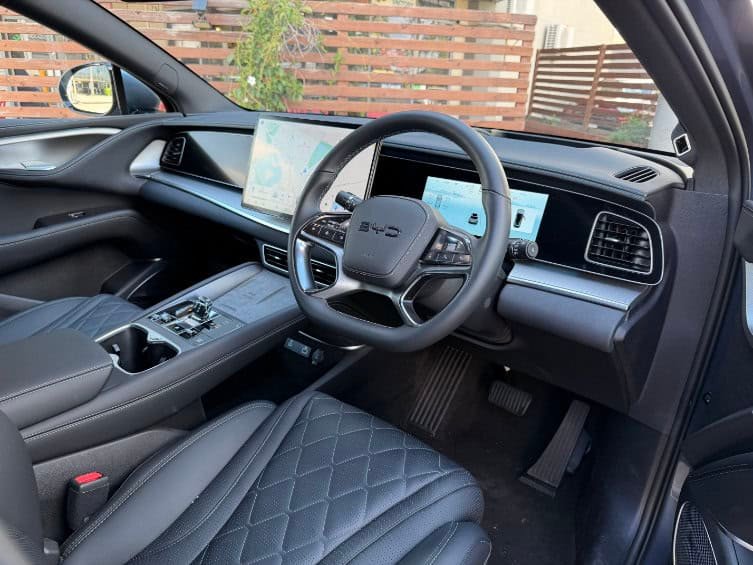 BYD Sealion 7 cabin