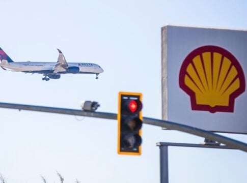 Delta and Shell Bet Big on SAF as Airlines Race Toward Net Zero