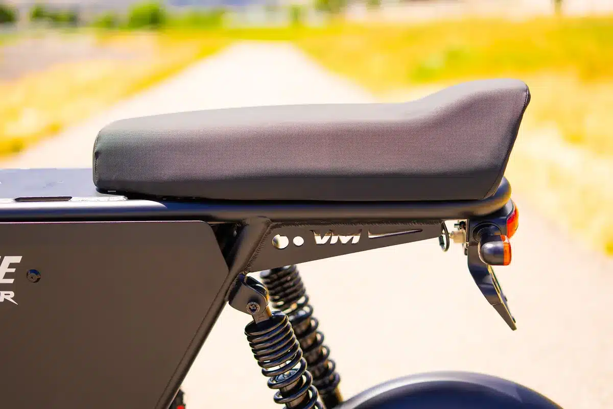 EMOVE RoadRunner Pro V2 Review: Surron Power in a Tiny, Stealthy Package 18 EMOVE RoadRunner Pro V2 memory foam seat
