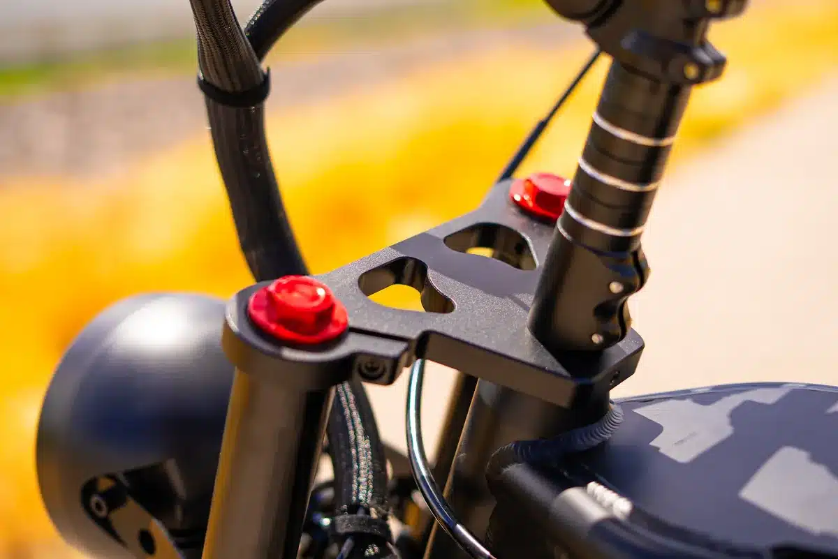EMOVE RoadRunner Pro V2 Review: Surron Power in a Tiny, Stealthy Package 15 EMOVE RoadRunner Pro V2 front suspension fork with adjustable preload