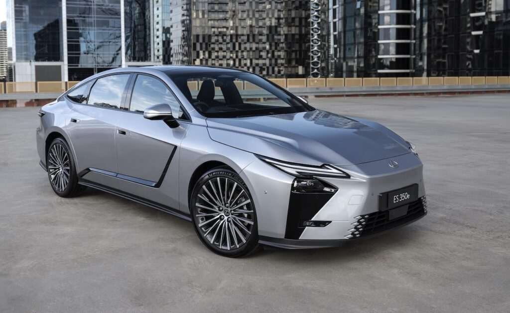 2026 Lexus ES.